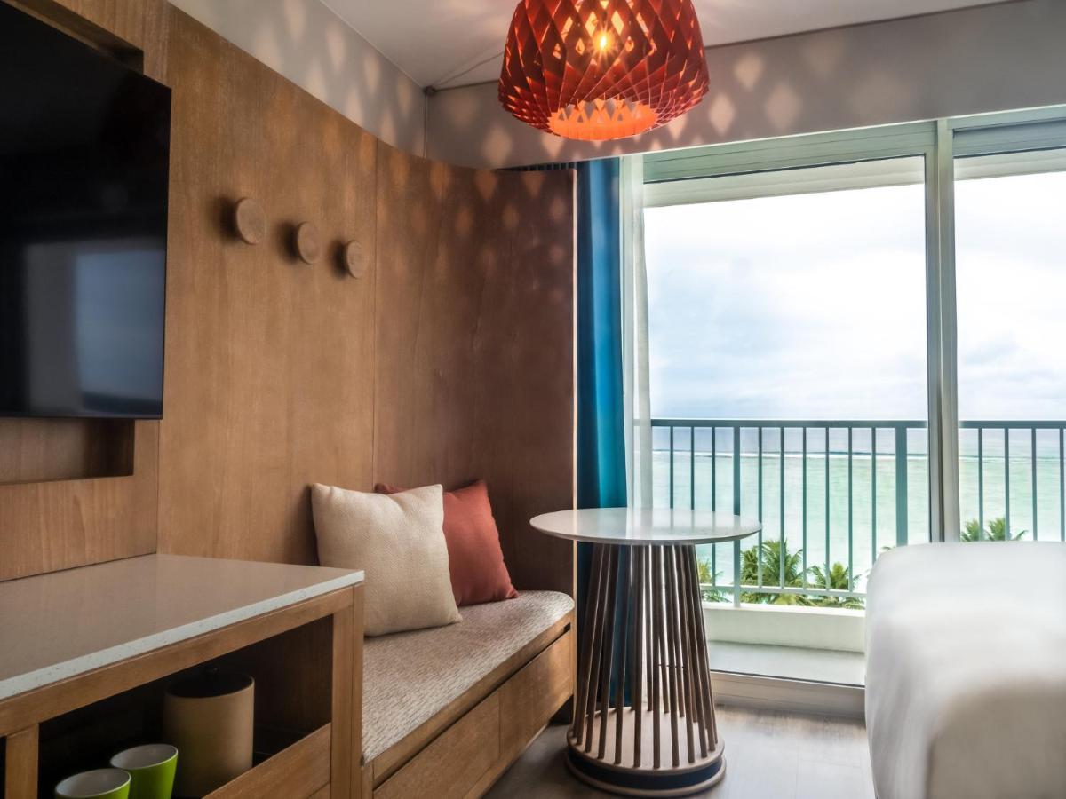 Crowne Plaza Resort Guam Tumon Exteriör bild